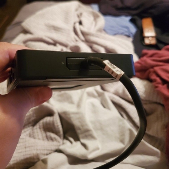 Dell 4k WD15 Portable Docking Station with 130 watt USB C Adapter - Picture 4 of 7